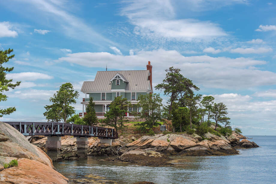 A glimpse inside Connecticut's most private islands Connecticut Post