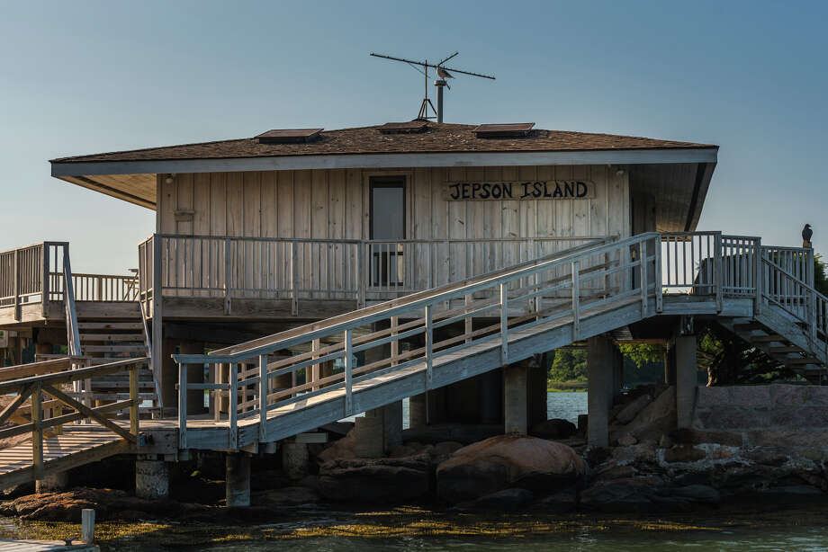 A glimpse inside Connecticut's most private islands Connecticut Post