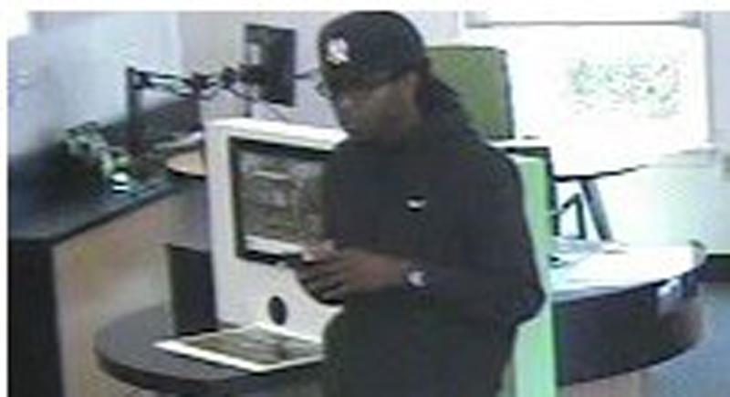 New Haven man arrested in connection with North Haven bank robbery