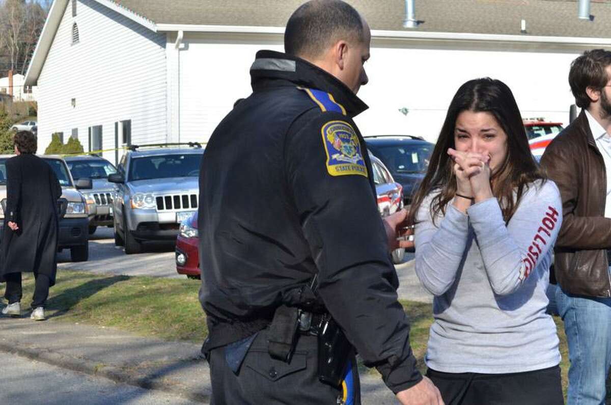 connecticut mourns after newtown massacre 27 dead including 20 children