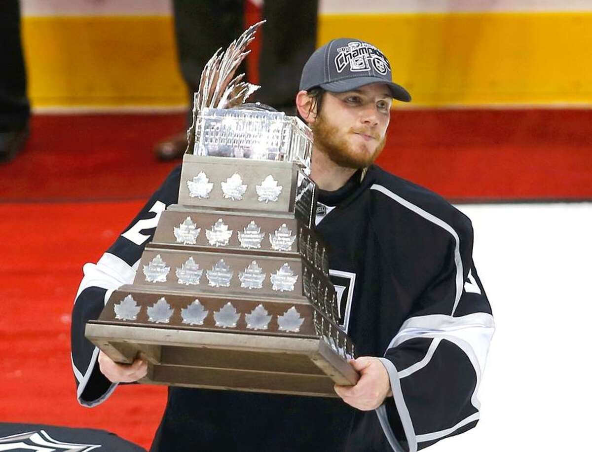 Jonathan Quick, Los Angeles Kings' Star Goalie, Has Connecticut