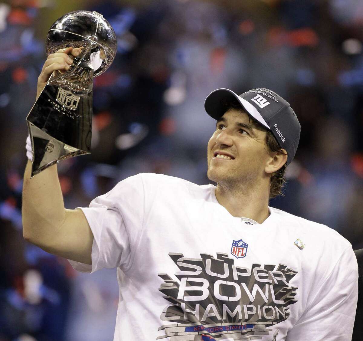Giants win Super Bowl with 21-17 victory over Patriots