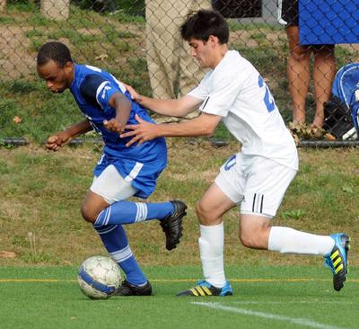 MEN'S SOCCER Lara's first career goals give SCSU win over UNH (videos)