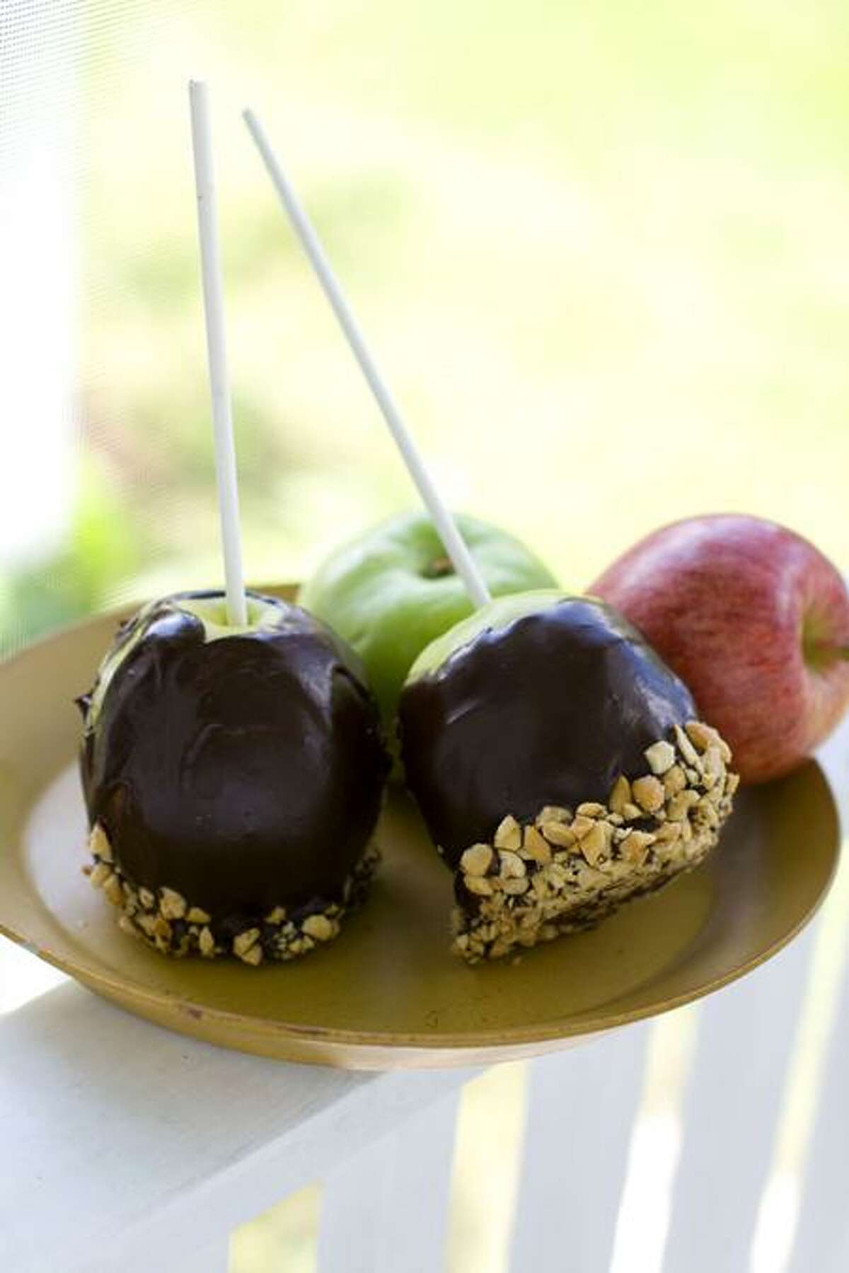 Matthew Mead/Associated Press: Chocolate Peanut Butter Covered Apples