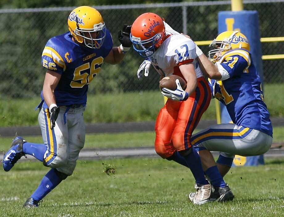 Cazenovia Football Beats Oneida 21 6 Video New Haven Register
