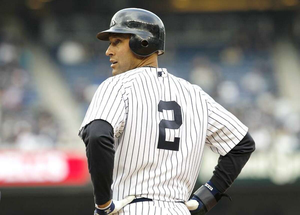 Reaction to Derek Jeter becoming the 1st Yankee to reach 3,000 hits –  Oneida Dispatch