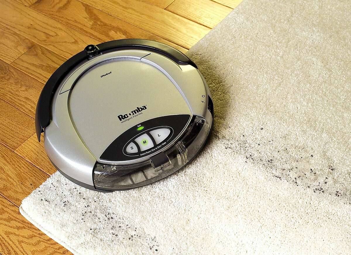 (NYT9) UNDATED -- Sept. 25, 2002 -- CIR-GEEK-NOTES-3 -- It may look more like an oversize Frisbee than Rosie the robotic housekeeper of "Jetsons" fame, but Roomba is, in fact, a fully automatic robot vacuum cleaner for homes and small offices. Its maker, iRobot, bills this seven-pound $199 sweeper as the Intelligent FloorVac. (The New York Times)