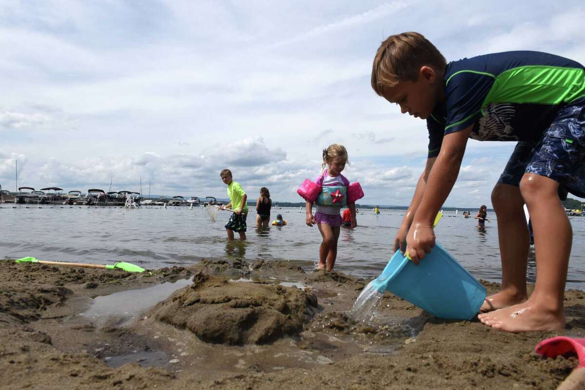 Photos Beach weather