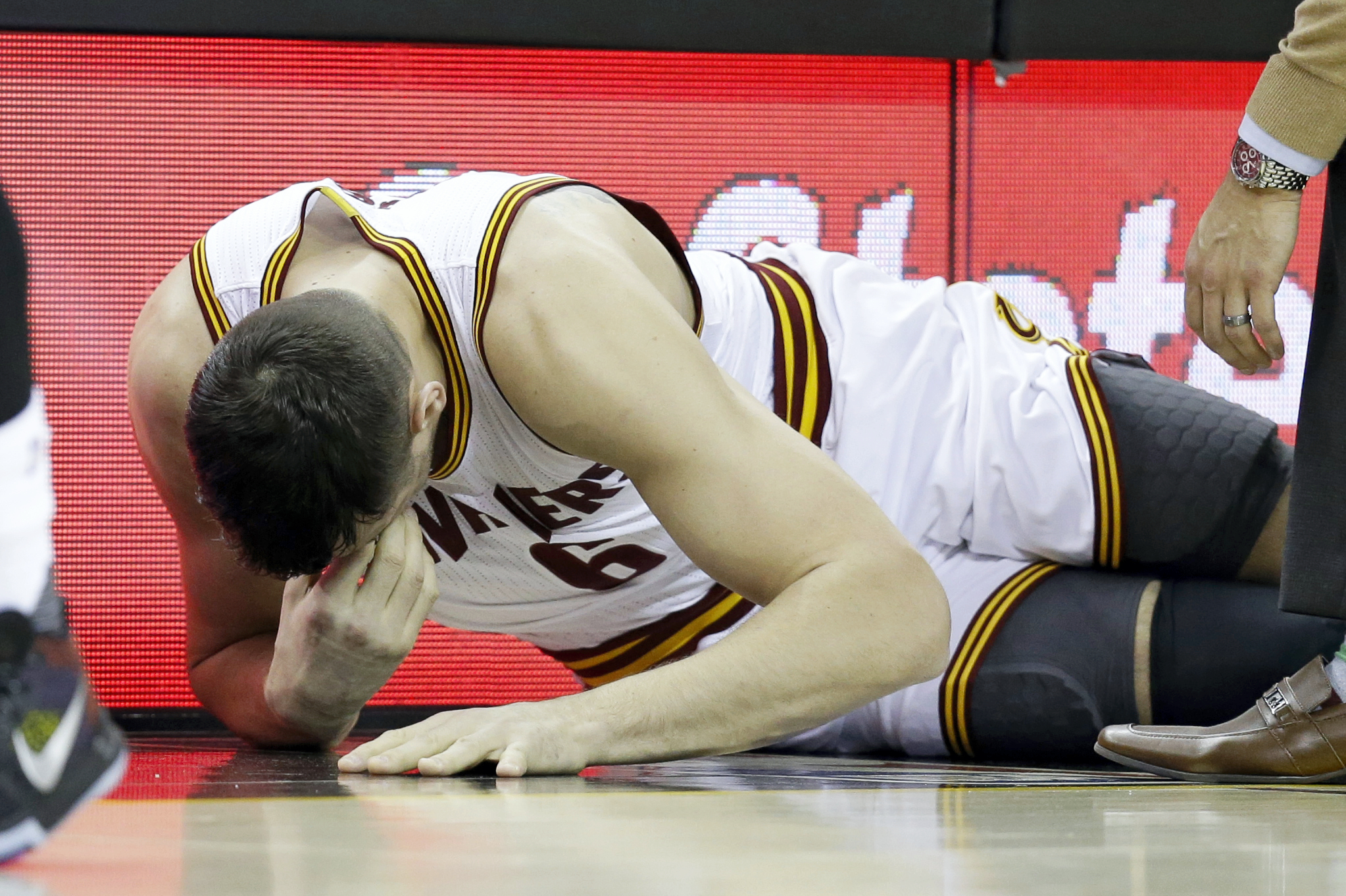 Bogut’s broken leg leaves Cavaliers incomplete in chase for title repeat