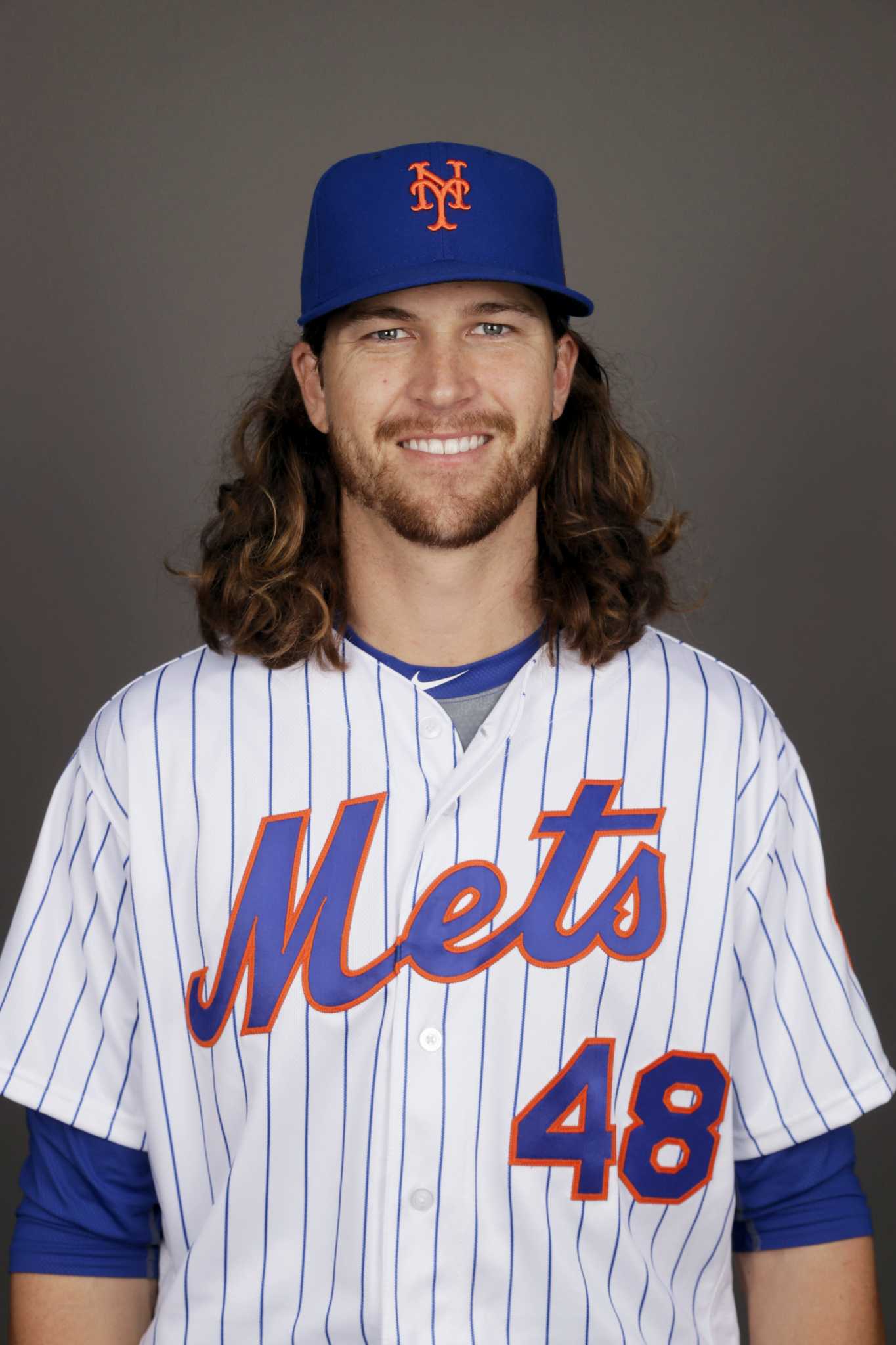 Mets pitcher Jacob deGrom aces first spring exam