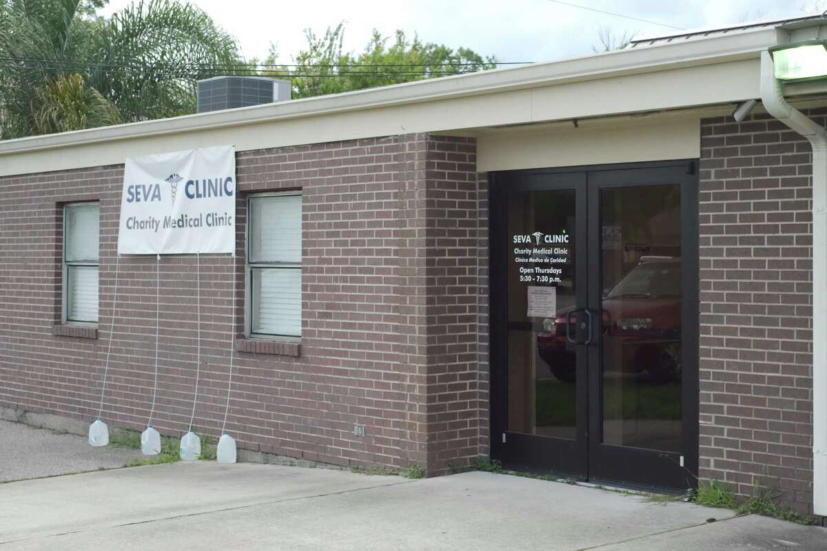 Physician opens Pearland clinic to help uninsured