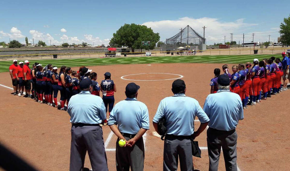 After 100 win, Greater Helotes move on in Junior League Softball World Series