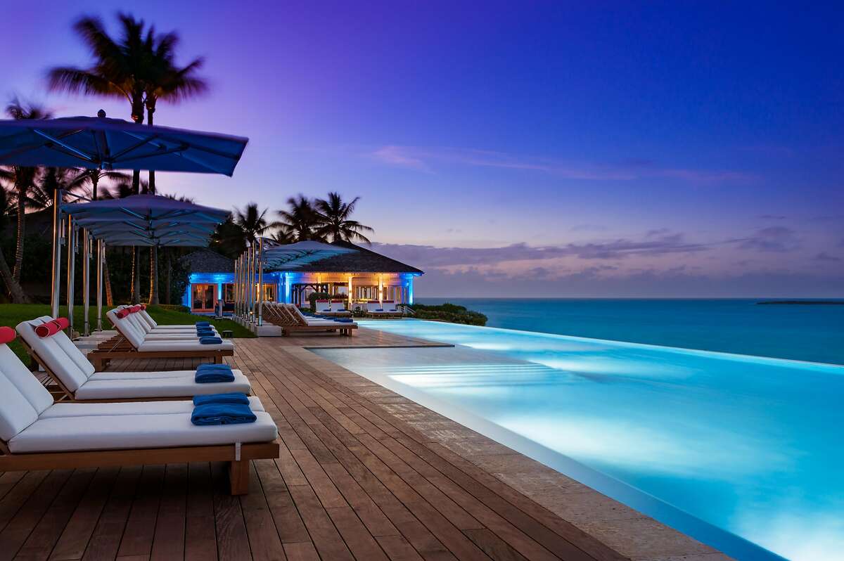 One&Only Ocean Club�s new infinity-edge, beachfront pool made its debut when the Bahamas resort reopened on Paradise Island earlier this year.