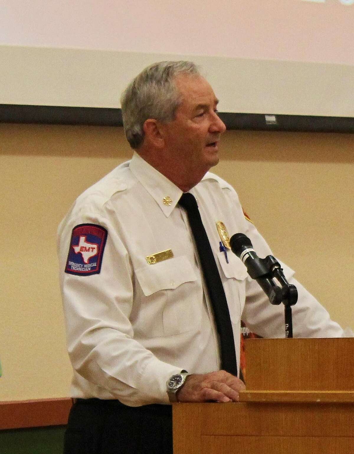 Schertz bids farewell to retiring fire chief