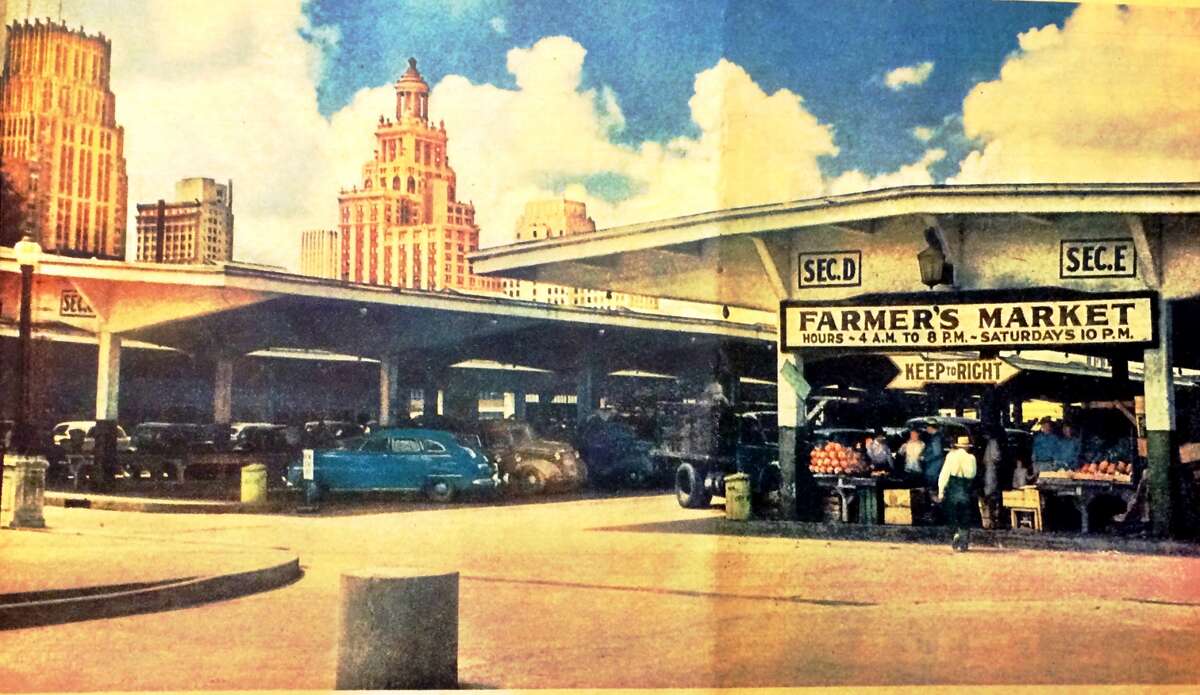 "Farmer's Market" in downtown Houston, ca. 1947.