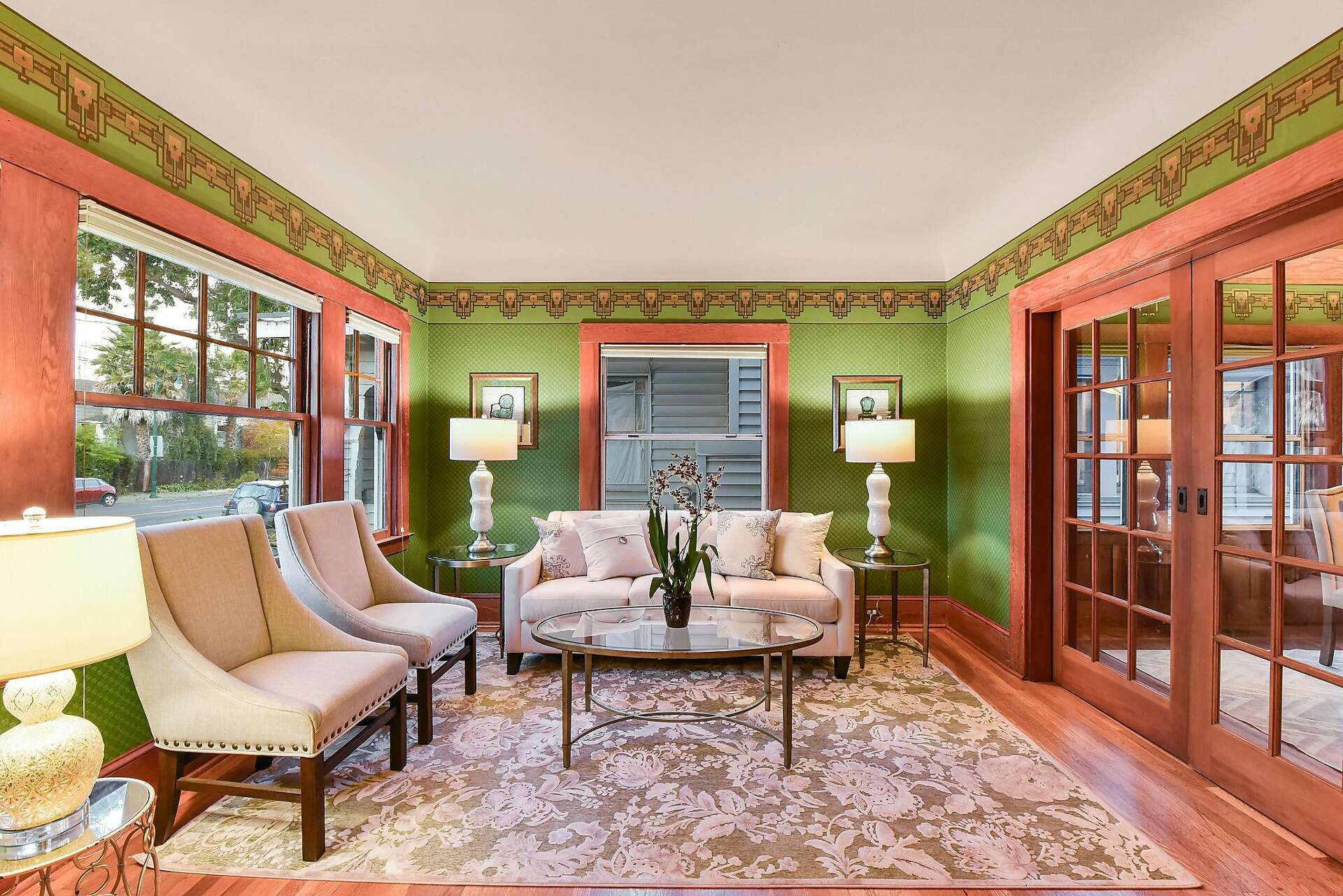 Award-winning Craftsman in Alameda's East End