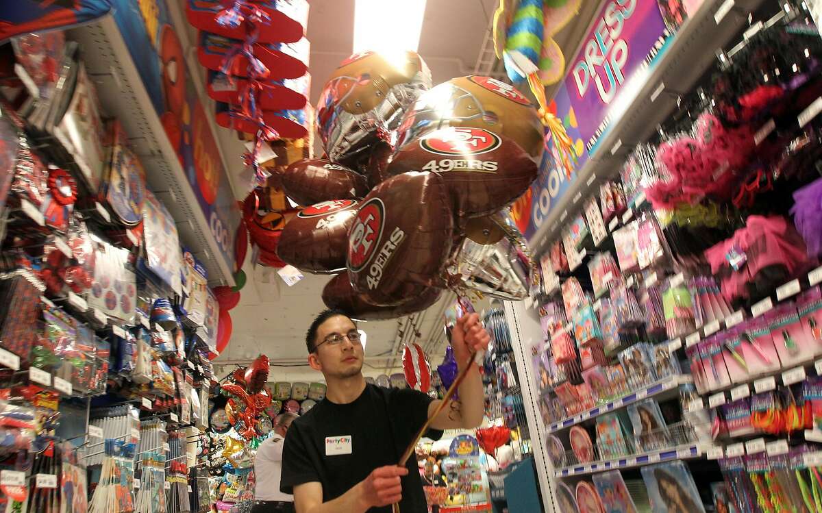 Kevin Cram a Party City employee made a Mylar bouquet for a Clint. San Francisco 49ers fans are stocking up on party supplies from new TV's to Mylar balloons. Thursday, Jan. 31, 2013 in San Francisco California.
