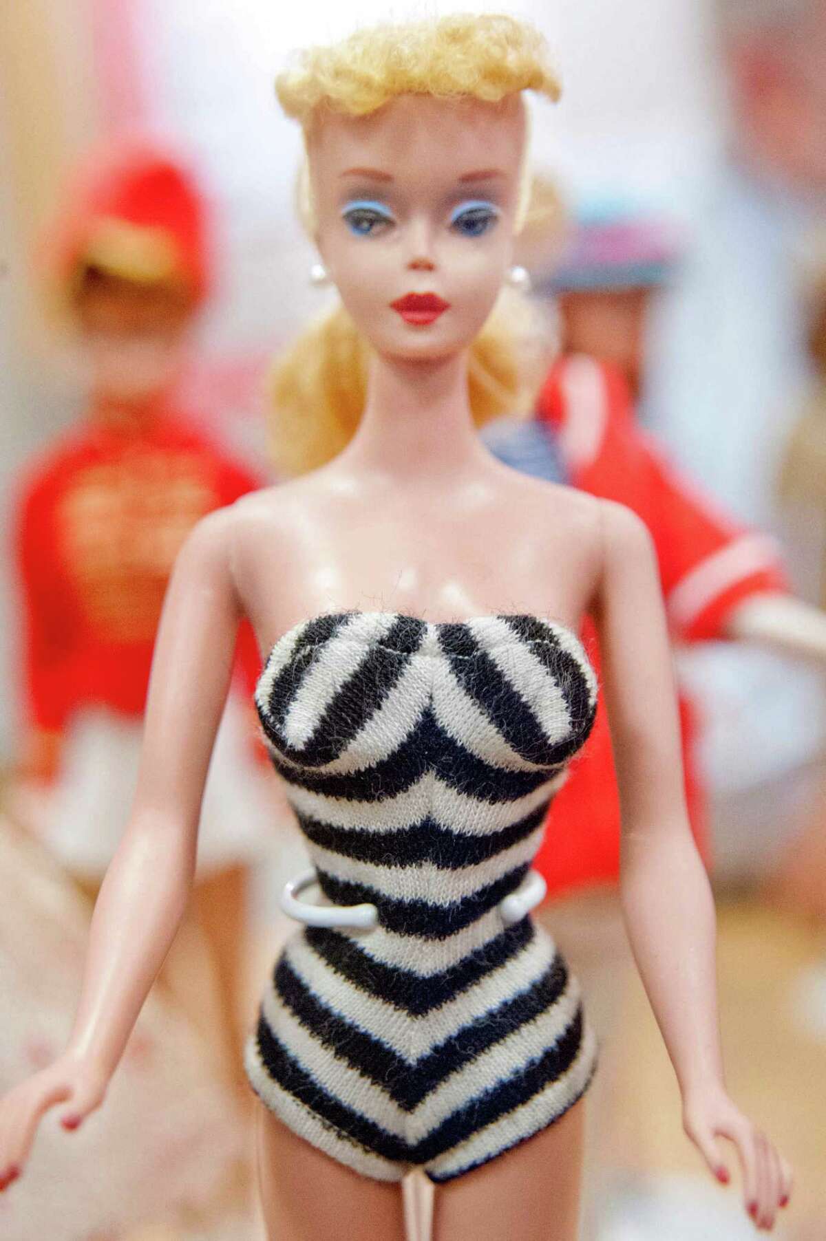 photos-on-this-day-march-9-1959-barbie-debuts