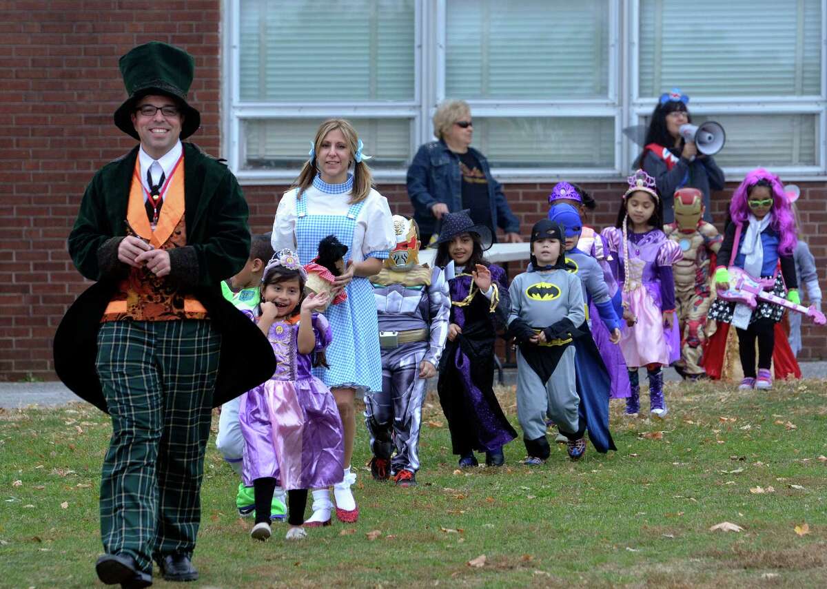 Photos Bradley Elementary School Halloween Parade