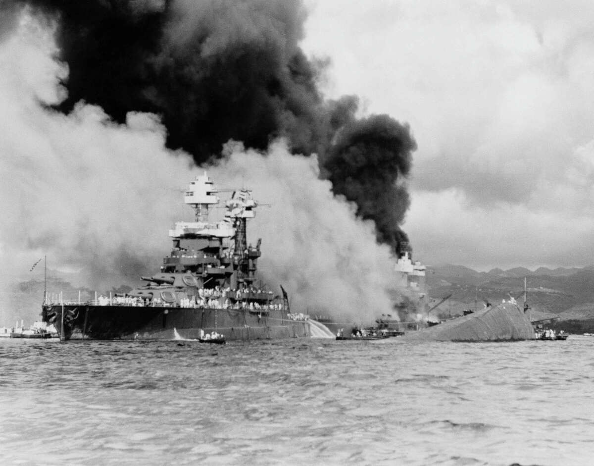 Photos: 76 years ago today, Pearl Harbor was bombed