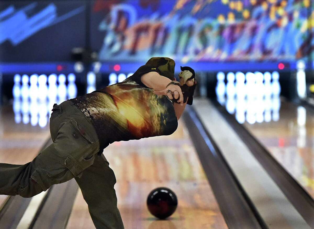 Barbara Fox Classic Bowling League just keeps rolling on in Wallingford