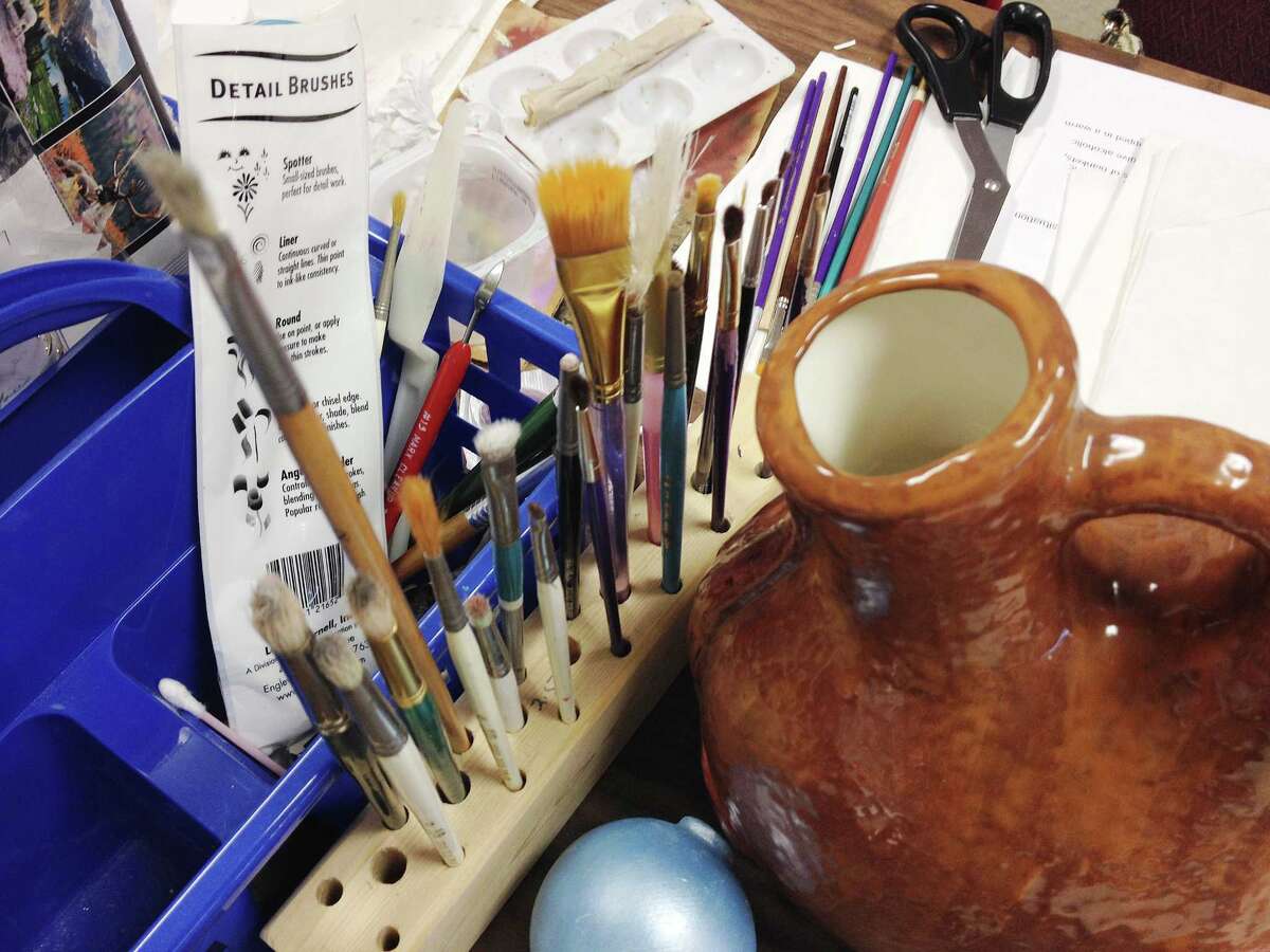 PHOTOS Ceramics class at the Middletown Senior Center