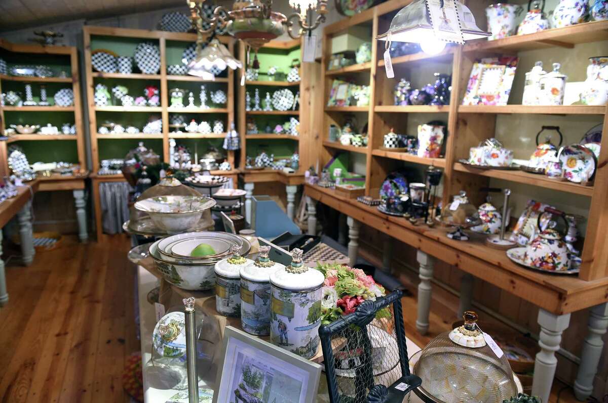 A little shopping and dining at Middlebury Consignment