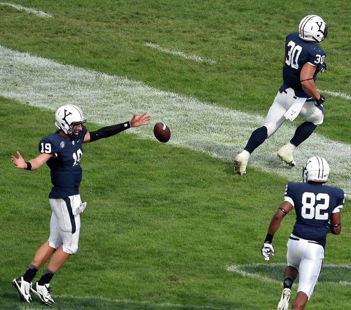 PHOTOS of Yale Football vs. Lehigh in New Haven, Connecticut