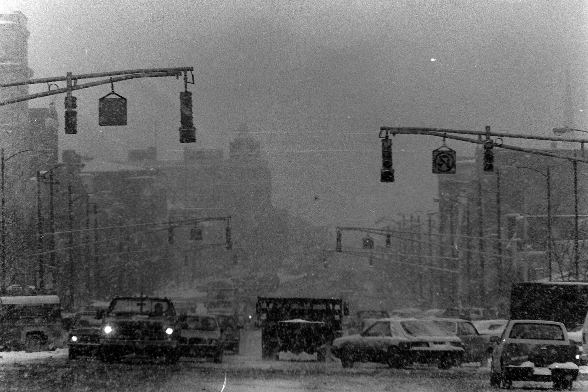 Press archives Middletown covered in snow, Feb. 12, 1986
