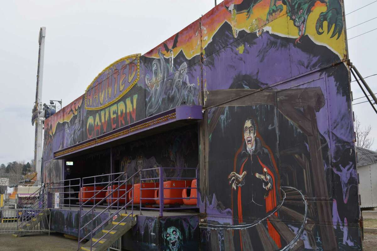 Coleman Bros. Carnival opens for 98th year Fri in Middletown