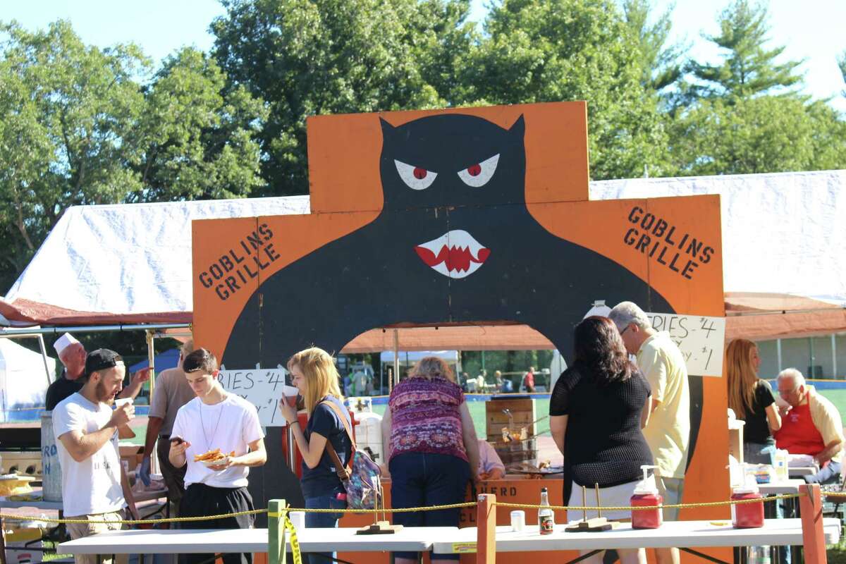 Thousands enjoy Seymour Pumpkin Festival under fair skies