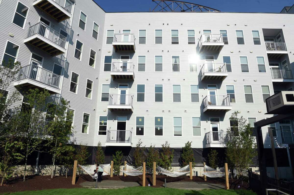 Corsair New Haven’s new upscale 235unit apartment complex, where art