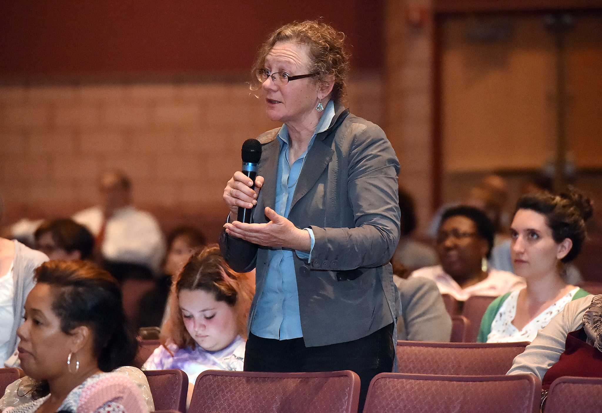 PHOTOS: New Haven Public School meeting