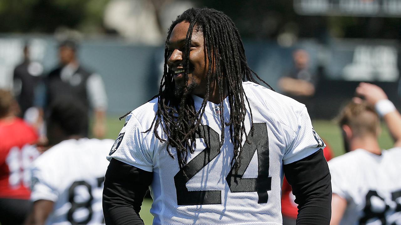 Marshawn Mania in wine country: Lynch big hit in Napa