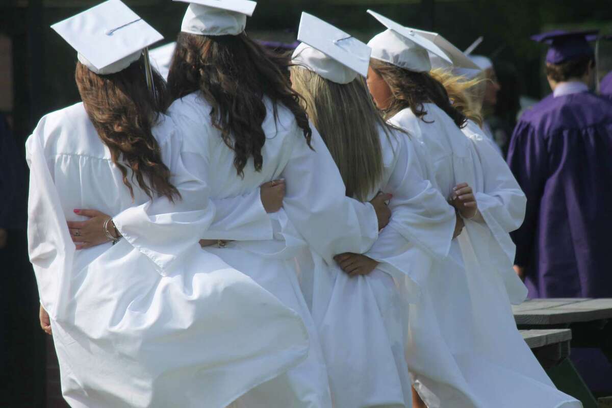 Photos Westbrook High School graduation 2017