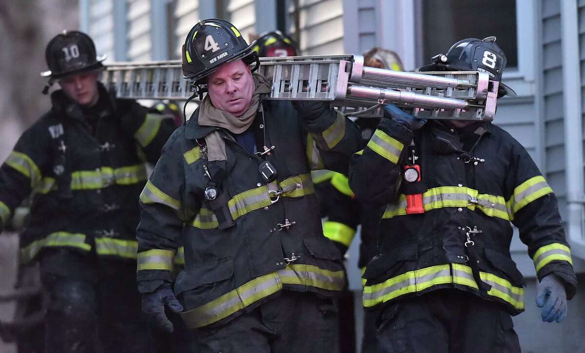 9 New Haven residents displaced by Rowe Street fire