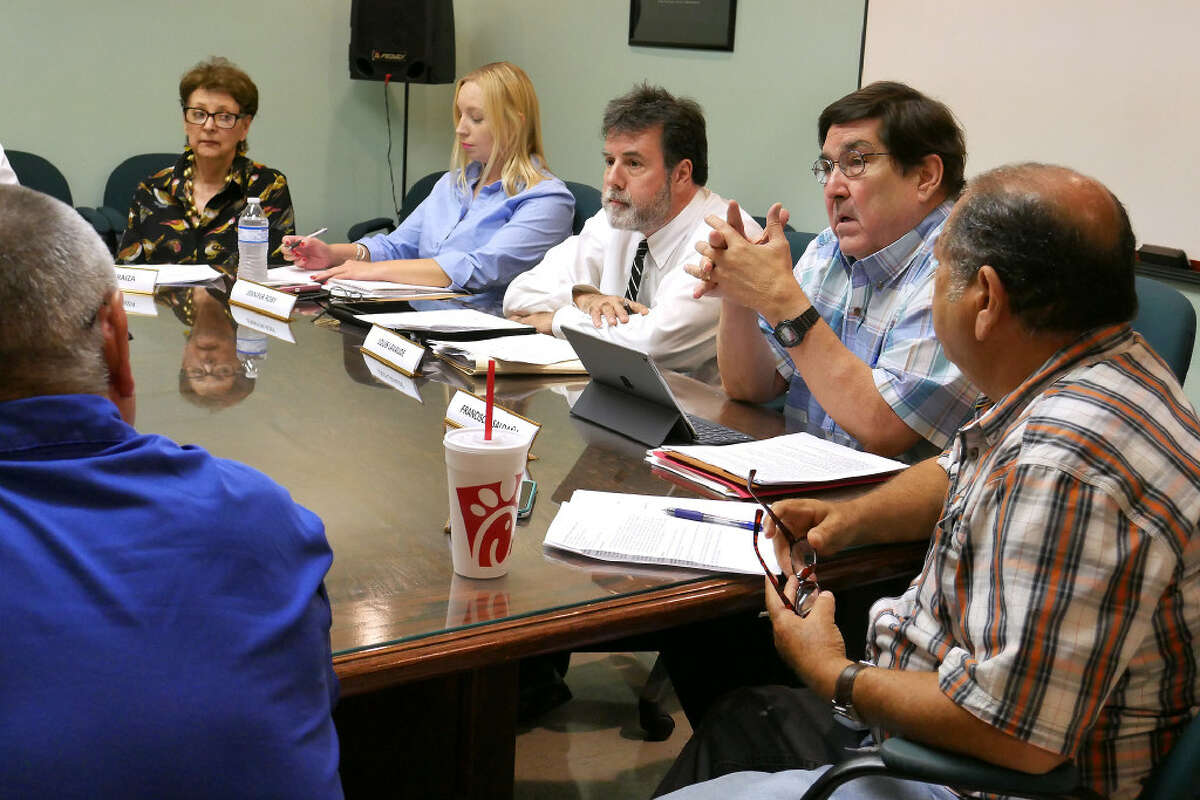 Old Mercy Hospital Bldg. Ad-Hoc Committee members met, Tuesday, August 1, 2017, at the City of Laredo Environmental Services Department Conference Room to discuss the future of the building which has been abandoned for 17 years.