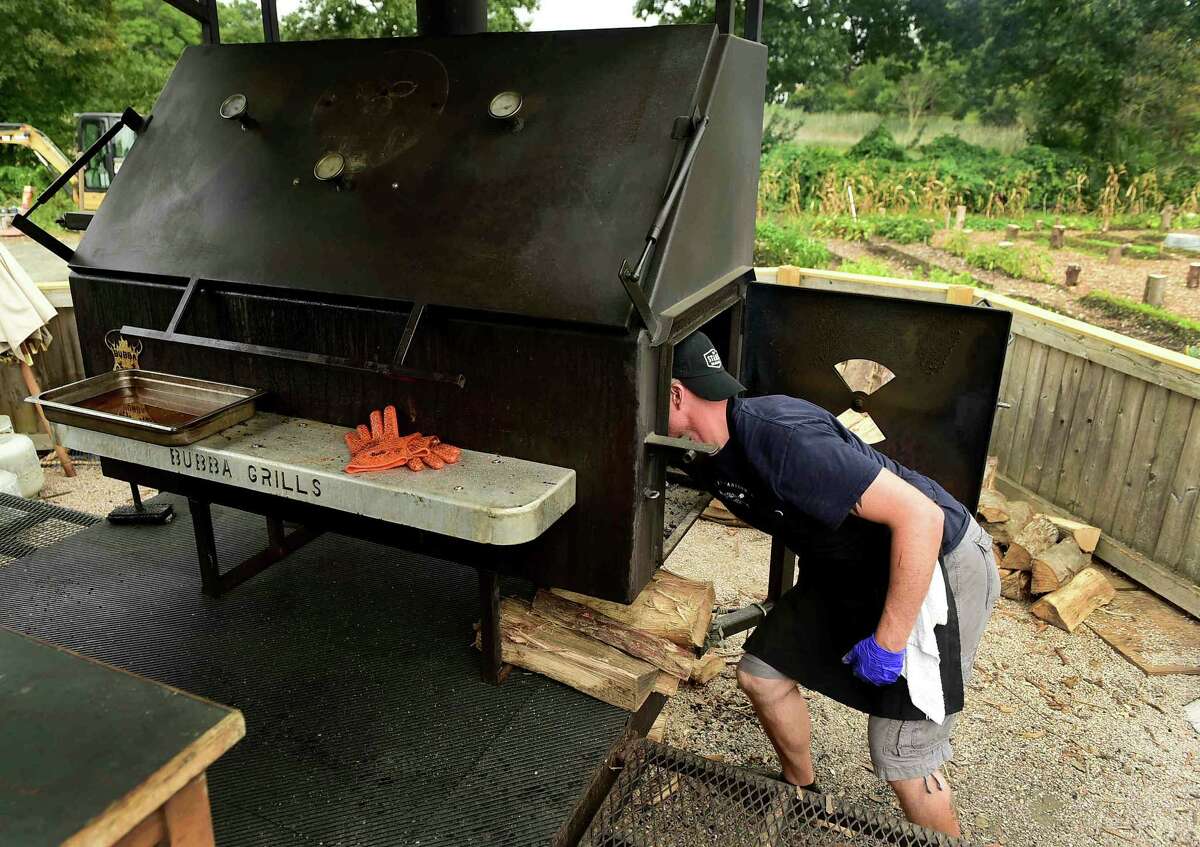 PHOTOS of Roadside Barbecue in Branford at The Stand