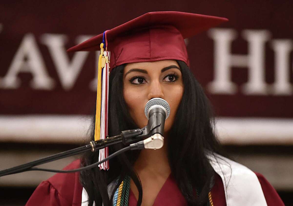 20172106ca North Haven 2017 Graduation
