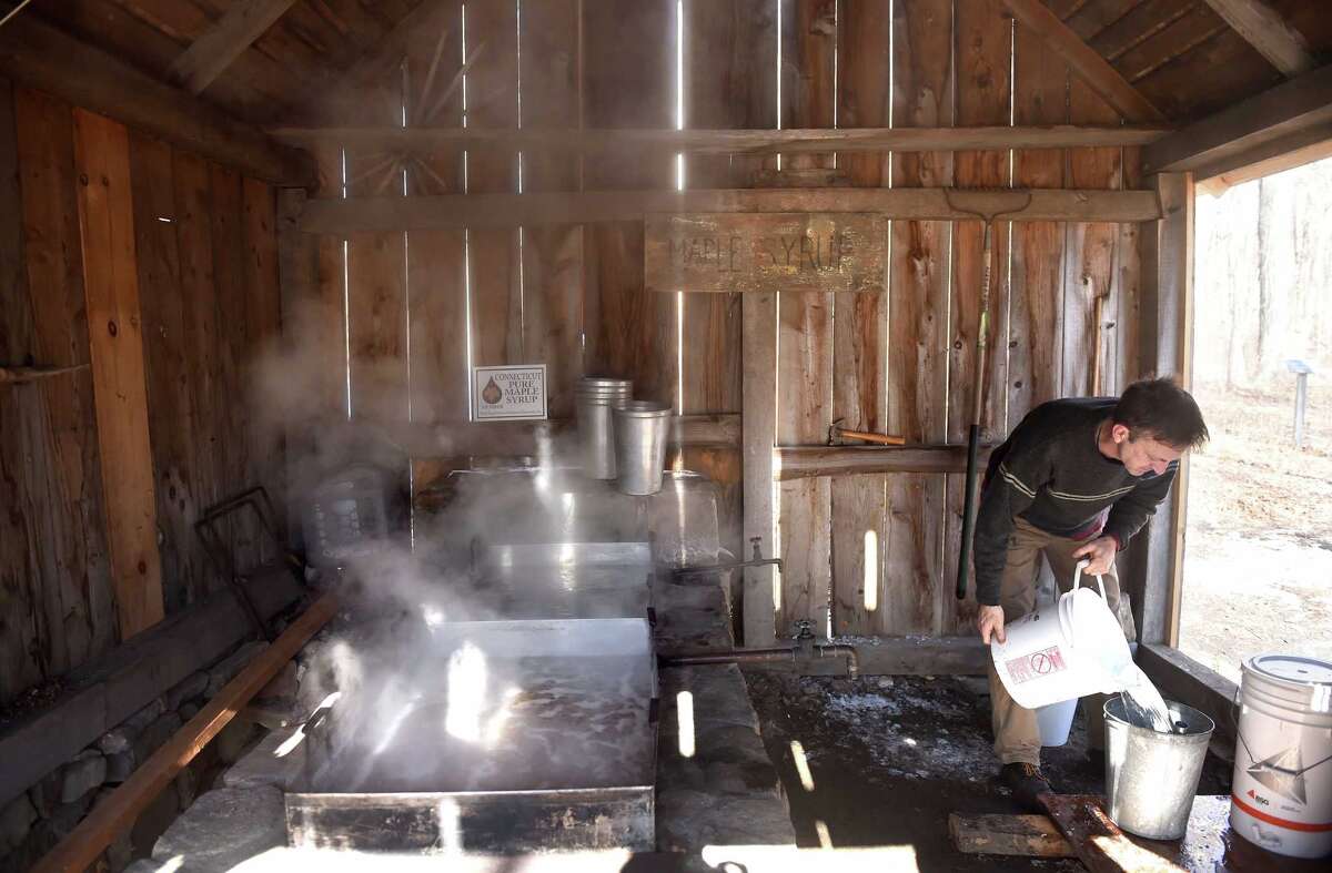 20170204 maple syrup dudley farm