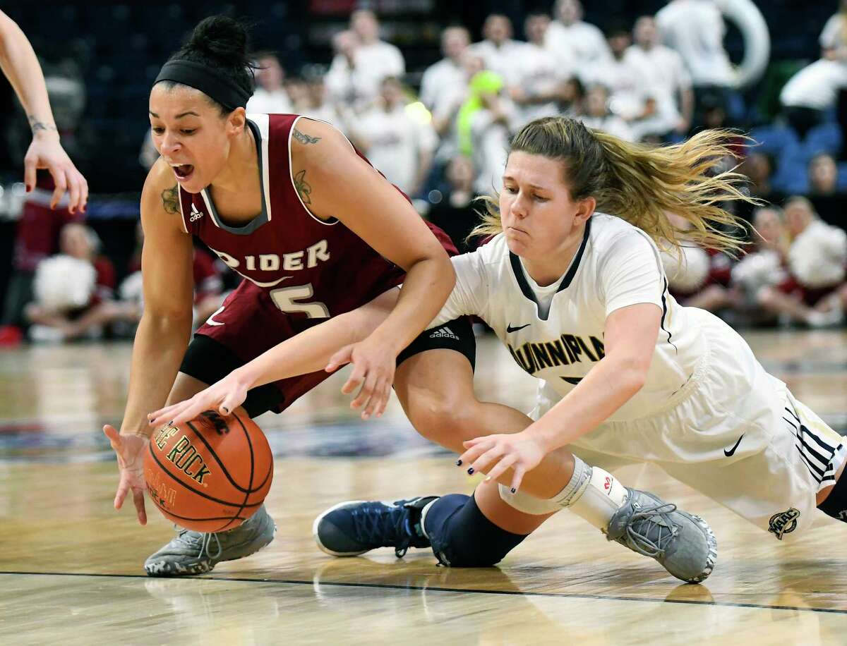 Photos Quinnipiac women win MAAC, earn NCAA berth