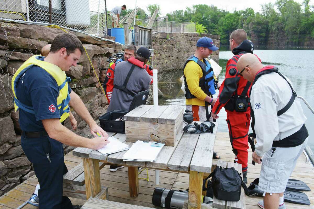 PHOTOS Middletown Fire Department dive team tests underwater camera