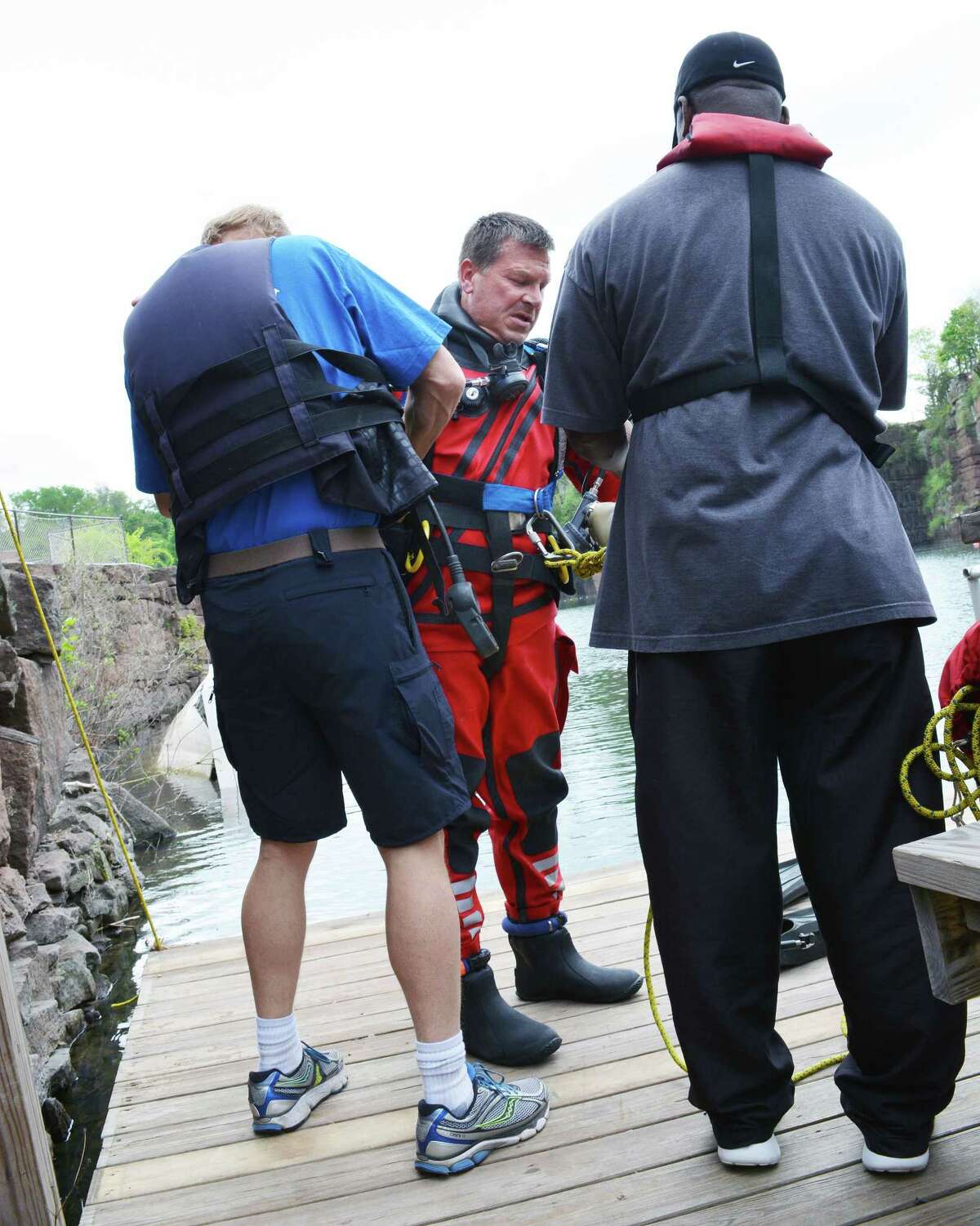 PHOTOS Middletown Fire Department dive team tests underwater camera