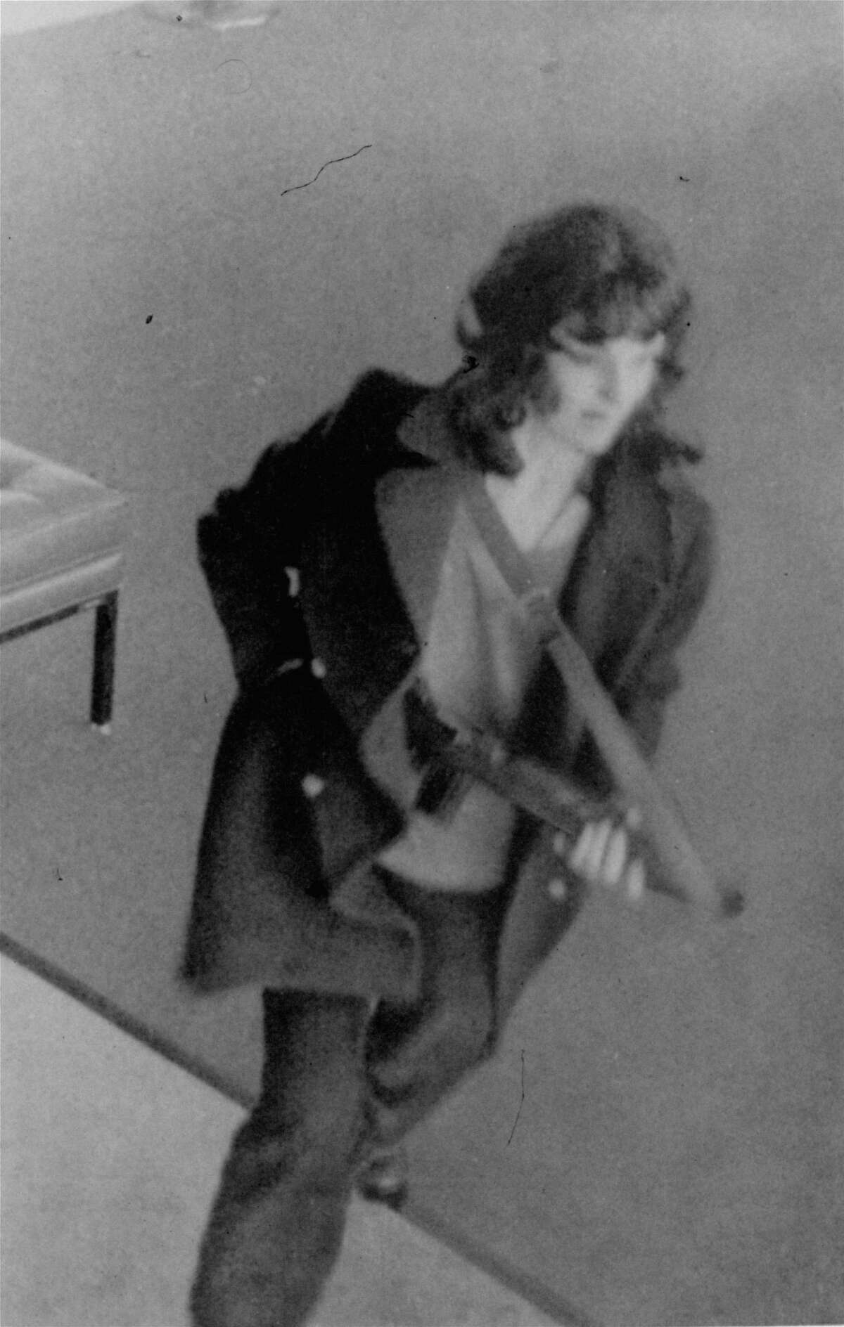 Photos On This Day September 18 1975 Patty Hearst Arrested