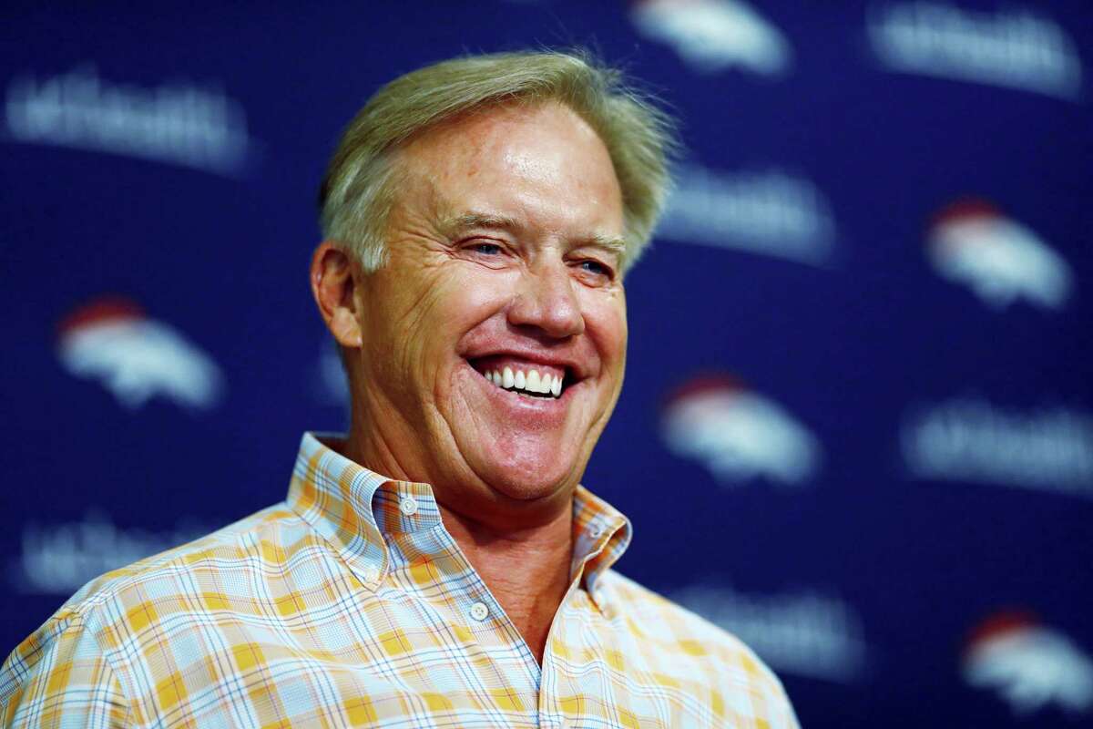 John Elway has agreed to a new five-year deal with the Denver Broncos.