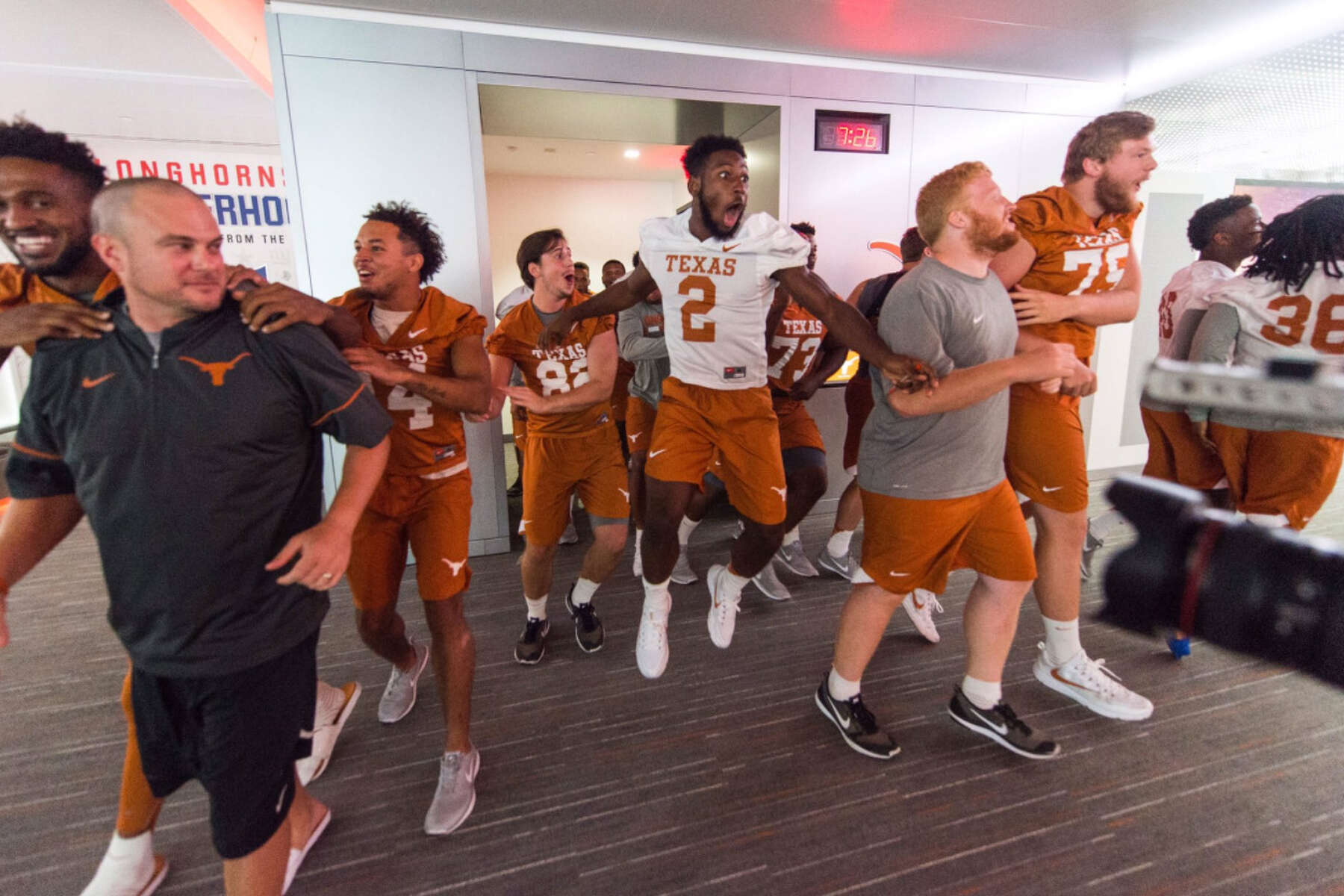 Longhorns Unveil Lockers That Cost 8 700 Each