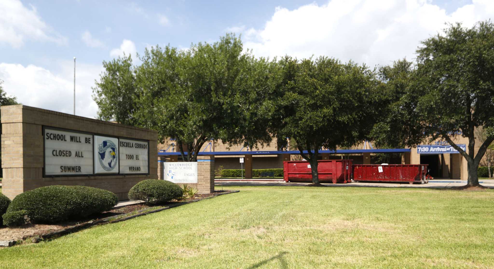 Students displaced from moldravaged Willowridge High School