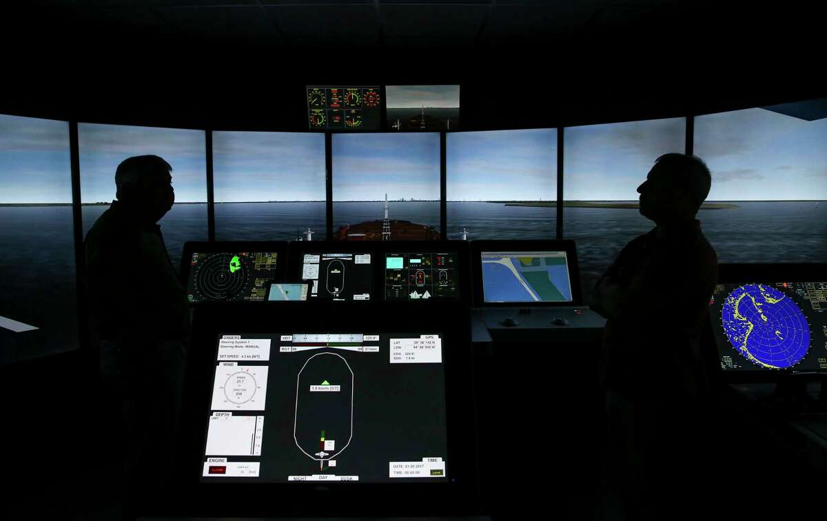 Simulator gives Ship Channel pilots glimpse into the future