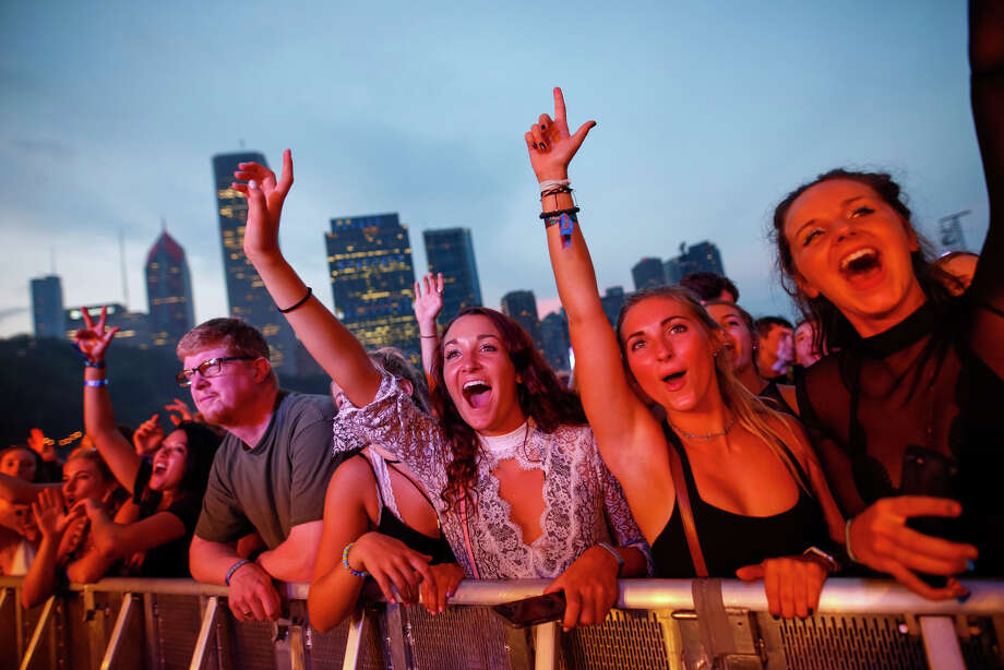 29 arrested as fans, musicians go wild at Lollapalooza 2017 - Times Union