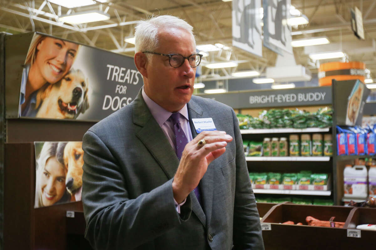 New Montgomery grocery store an anchor for employment, economic growth